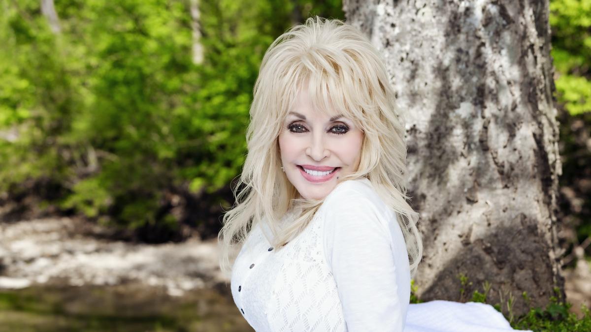 Muere Dolly Parton a los 80 y deja un legado que trasciende